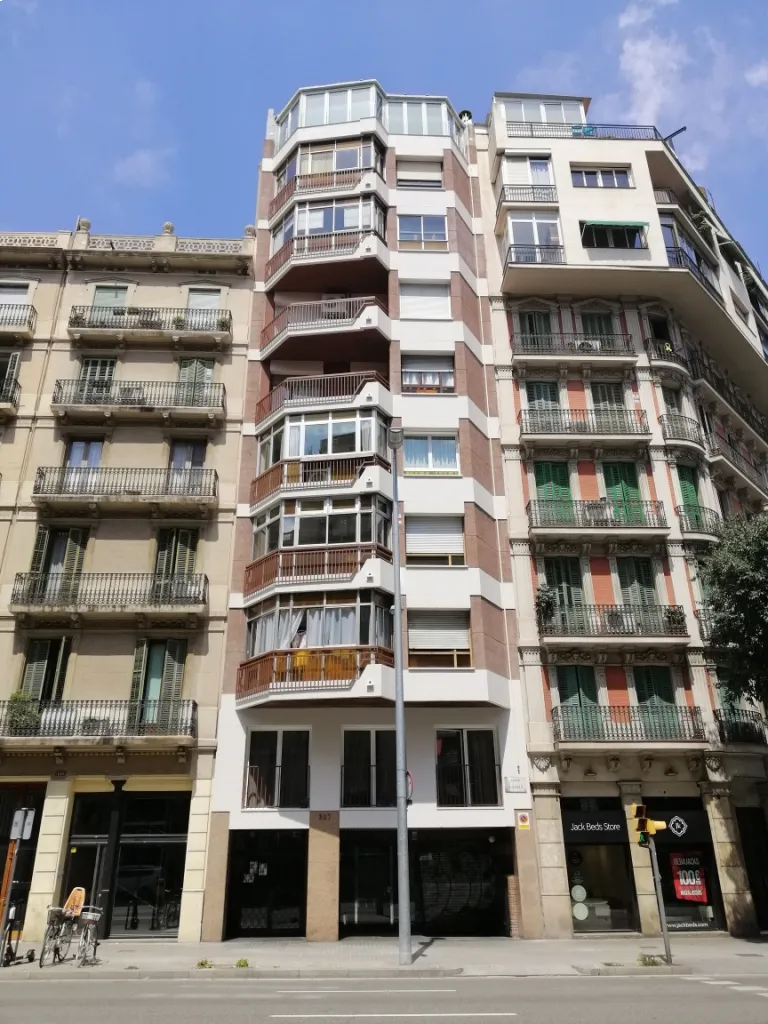 Rehabilitación de fachada principal